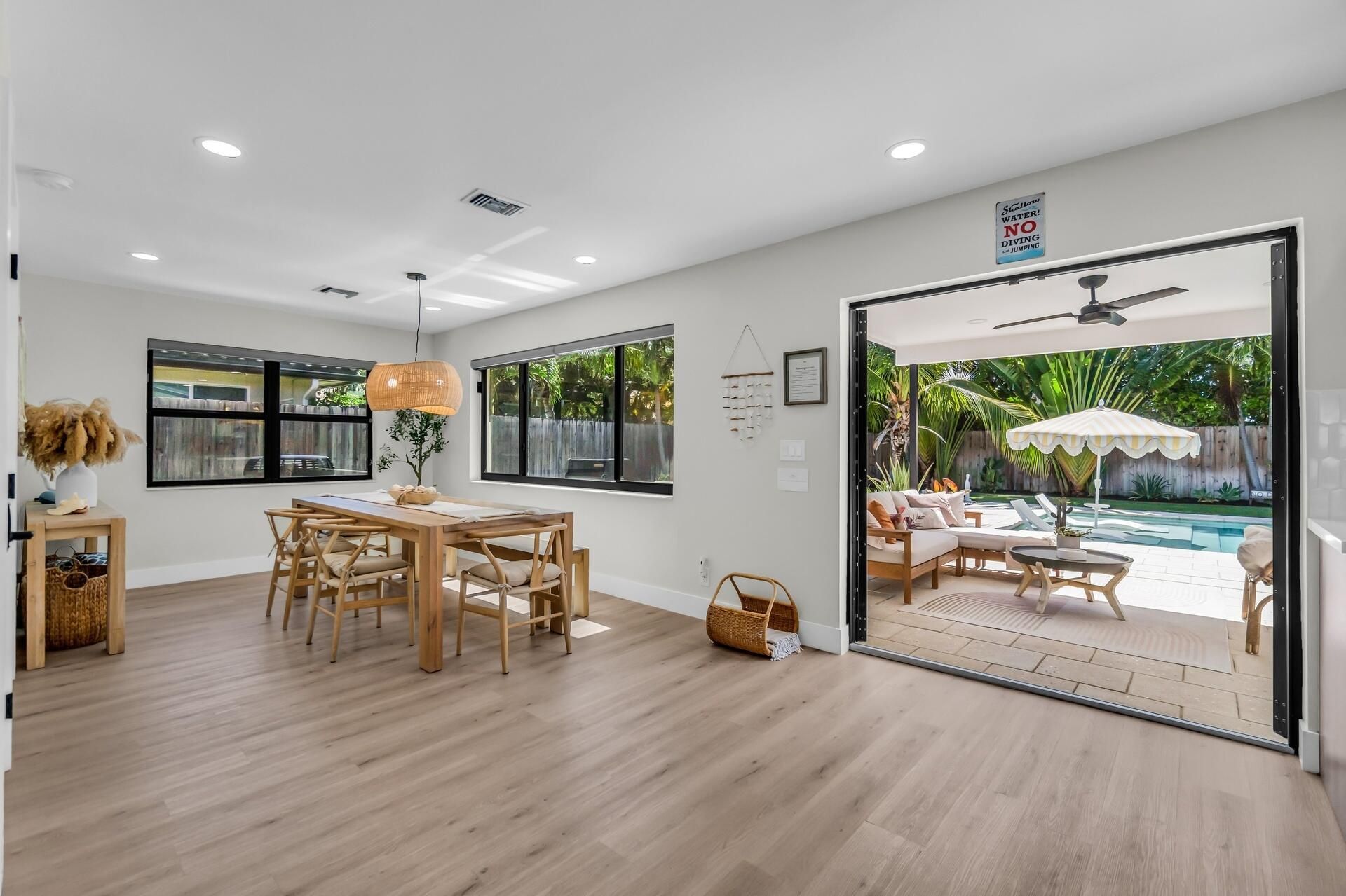 300 SE 8th Avenue, Deerfield Beach, FL 33441 Photo