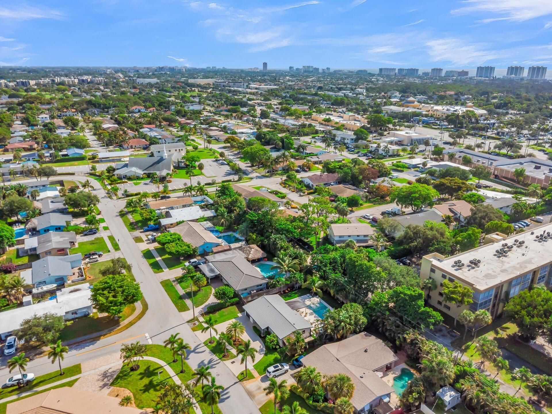 300 SE 8th Avenue, Deerfield Beach, FL 33441 Photo