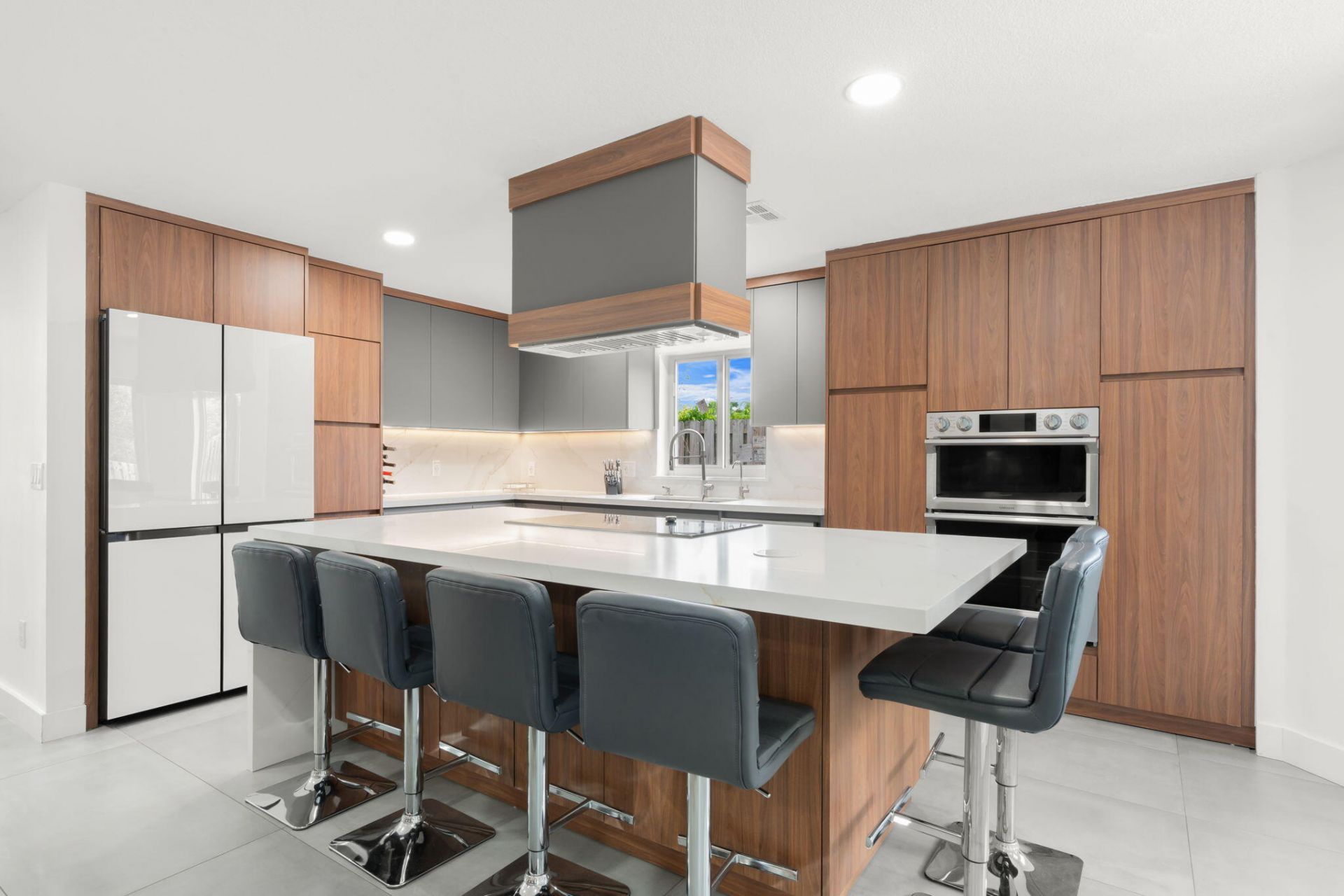 52 Gables Boulevard, Weston, FL 33326 Photo