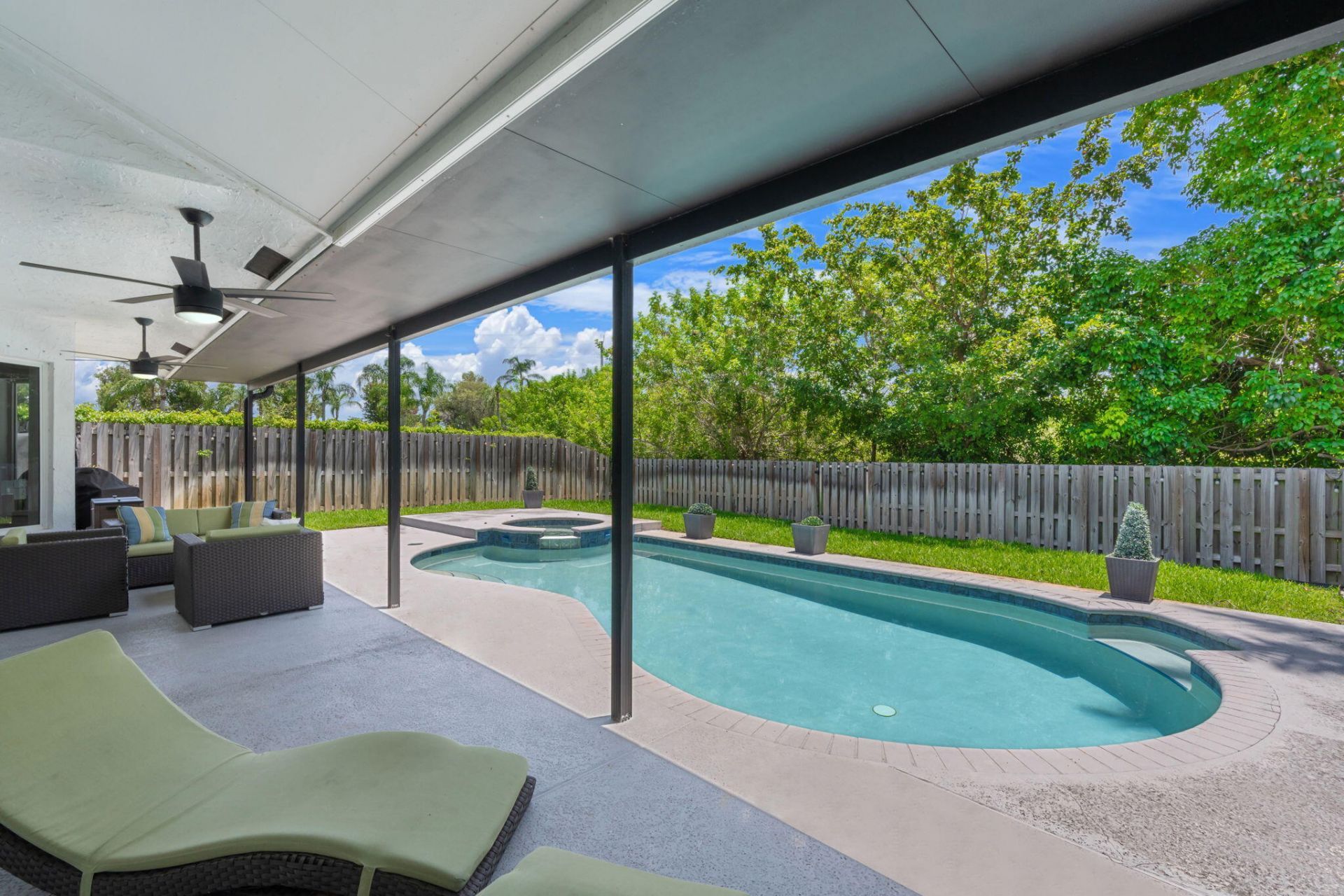 52 Gables Boulevard, Weston, FL 33326 Photo