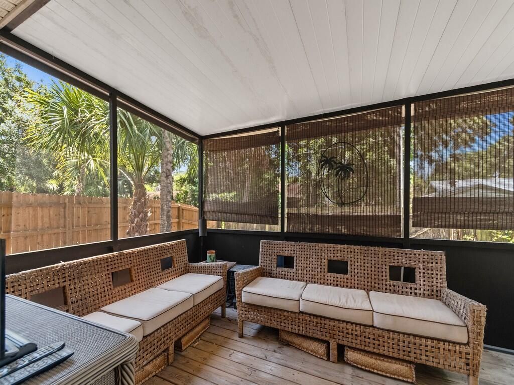 6055 7th Place, Vero Beach, FL 32968 Photo