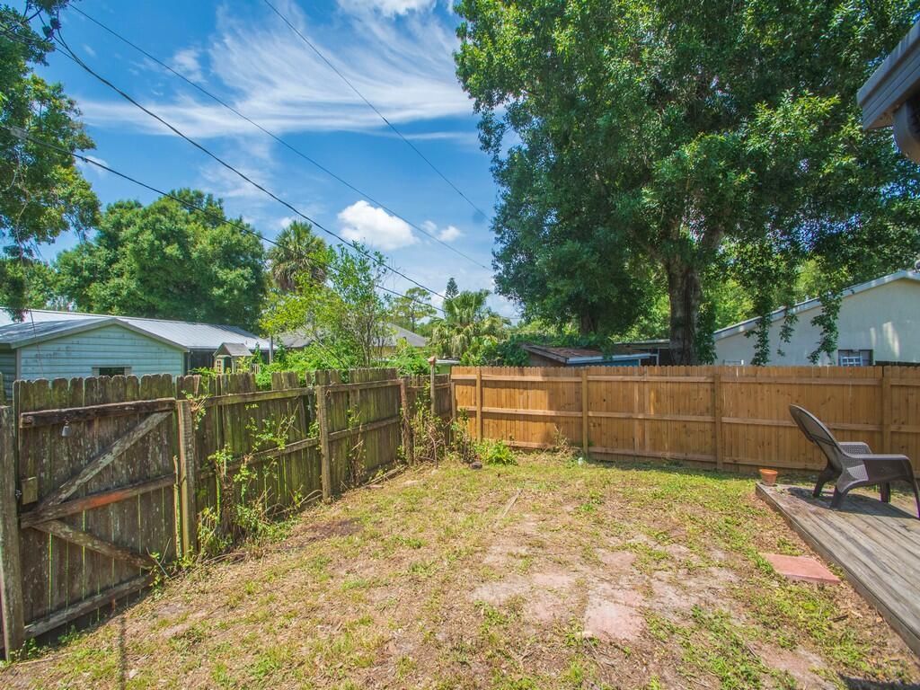 6055 7th Place, Vero Beach, FL 32968 Photo