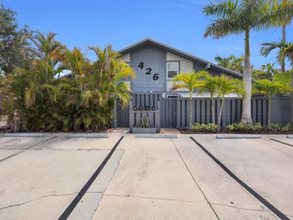 426 N Cypress Drive, Unit A, Tequesta, FL 33469
