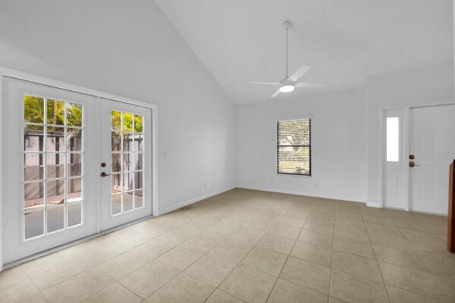 426 N Cypress Drive, Unit A, Tequesta, FL 33469 Photo