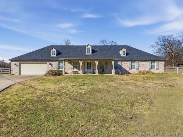 29357 E 157th Street S, Coweta, OK 74429