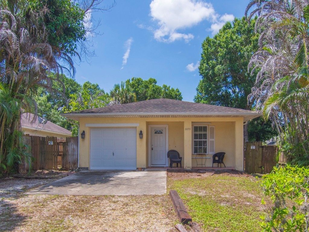 6055 7th Place, Vero Beach, FL 32968 Photo