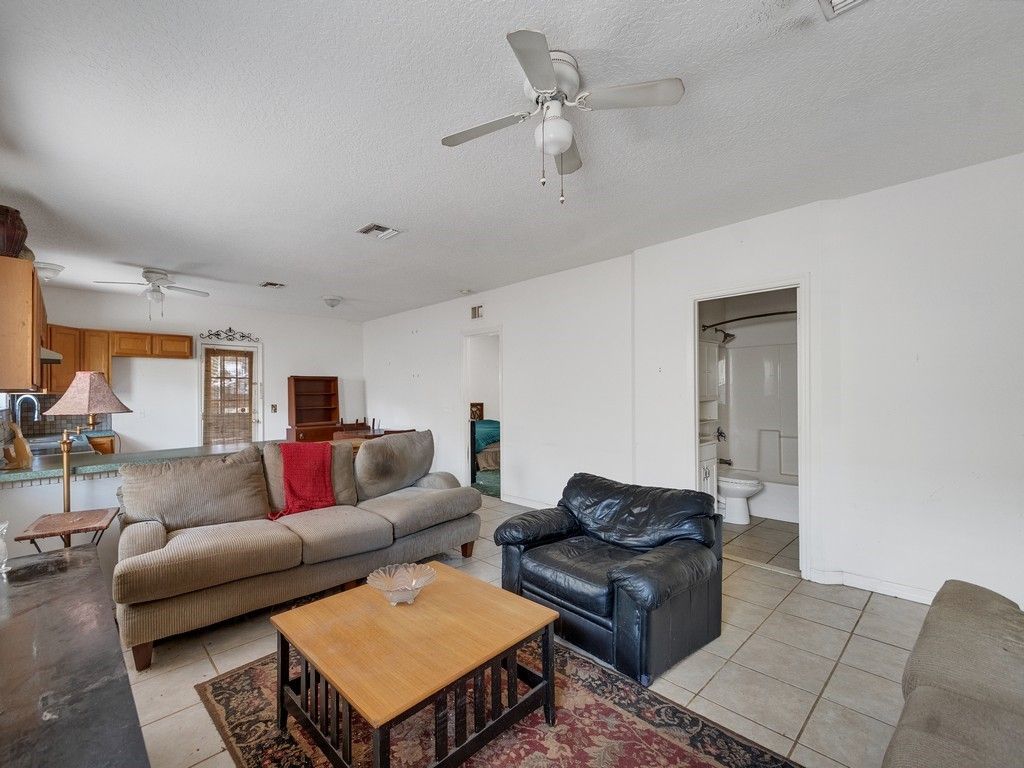 6055 7th Place, Vero Beach, FL 32968 Photo