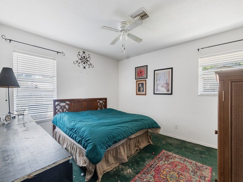 6055 7th Place, Vero Beach, FL 32968 Photo