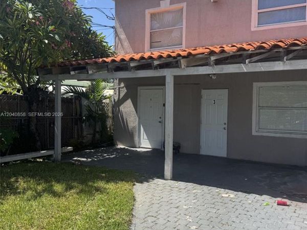 1865 NW 16th St, Unit 1, Miami, FL 33125