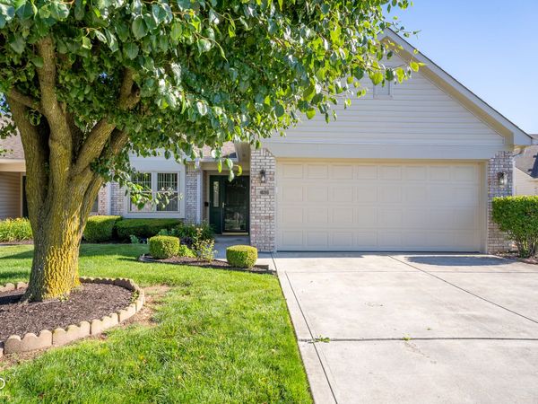 1698 Fairfield Circle, Greenfield, IN 46140