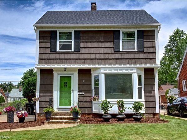 16204 W Park Road , Cleveland, OH 44111
