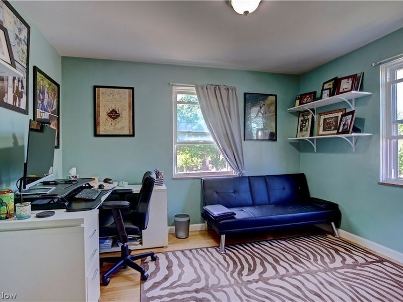 16204 W Park Road, Cleveland, OH 44111 Photo 23