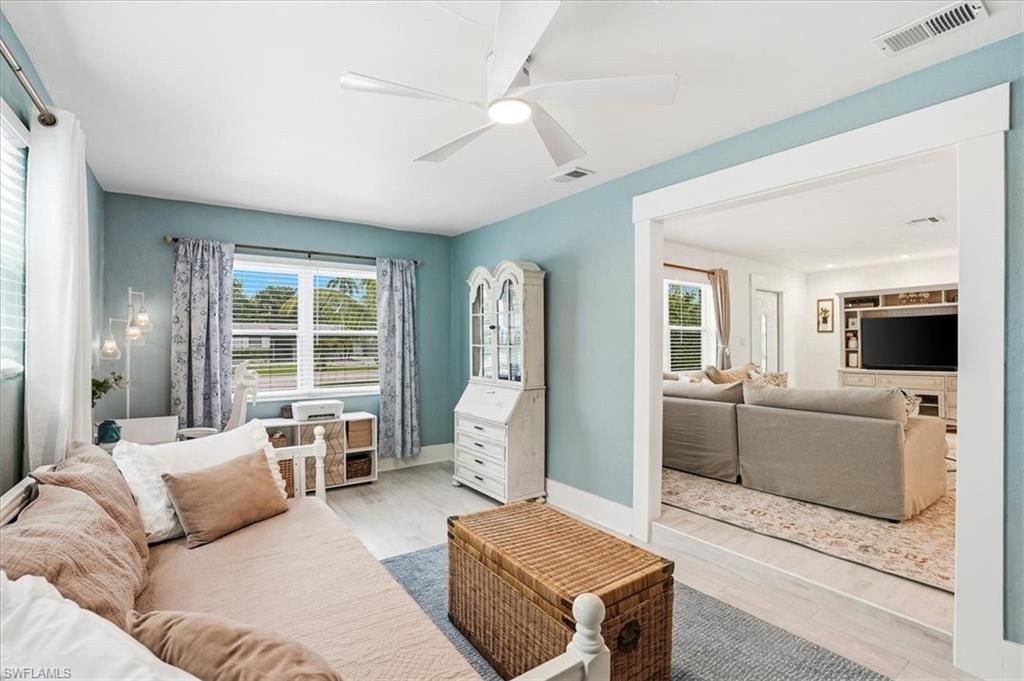 3880 Estey Ave , Naples, FL 34104 Photo