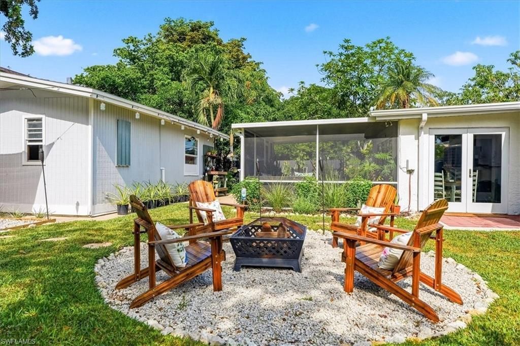 3880 Estey Ave , Naples, FL 34104 Photo