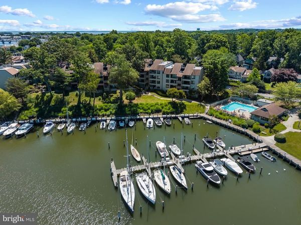 6 PRESIDENT POINT DRIVE, Unit B3, ANNAPOLIS, MD 21403