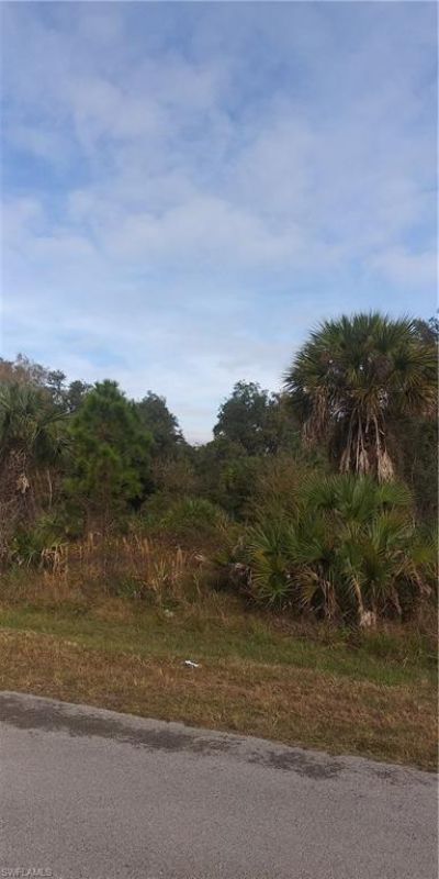 30 Ave Se, Naples, FL 34117 Photo