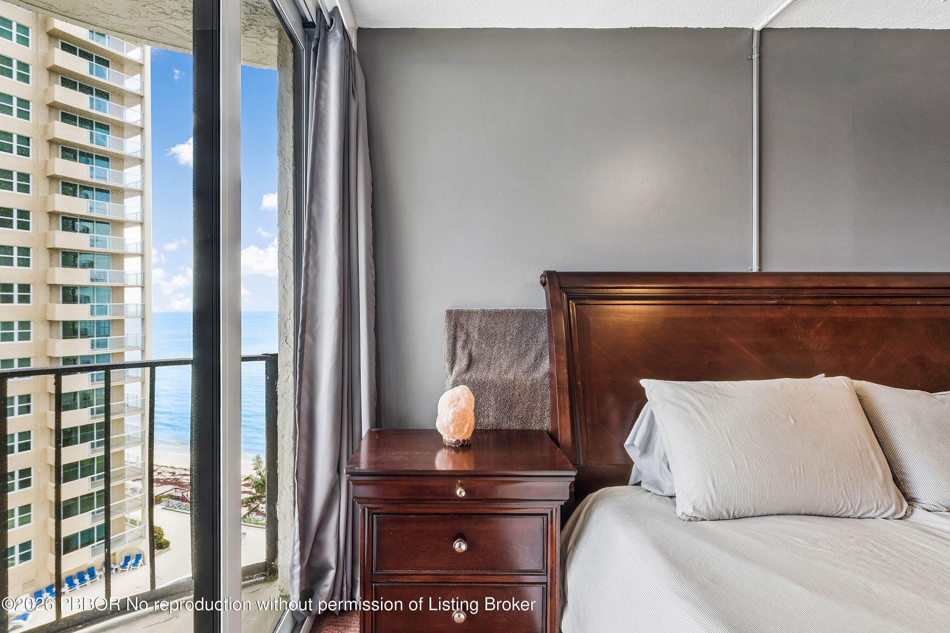 5420 N Ocean Avenue, Unit 905, Riviera Beach, FL 33404 Photo