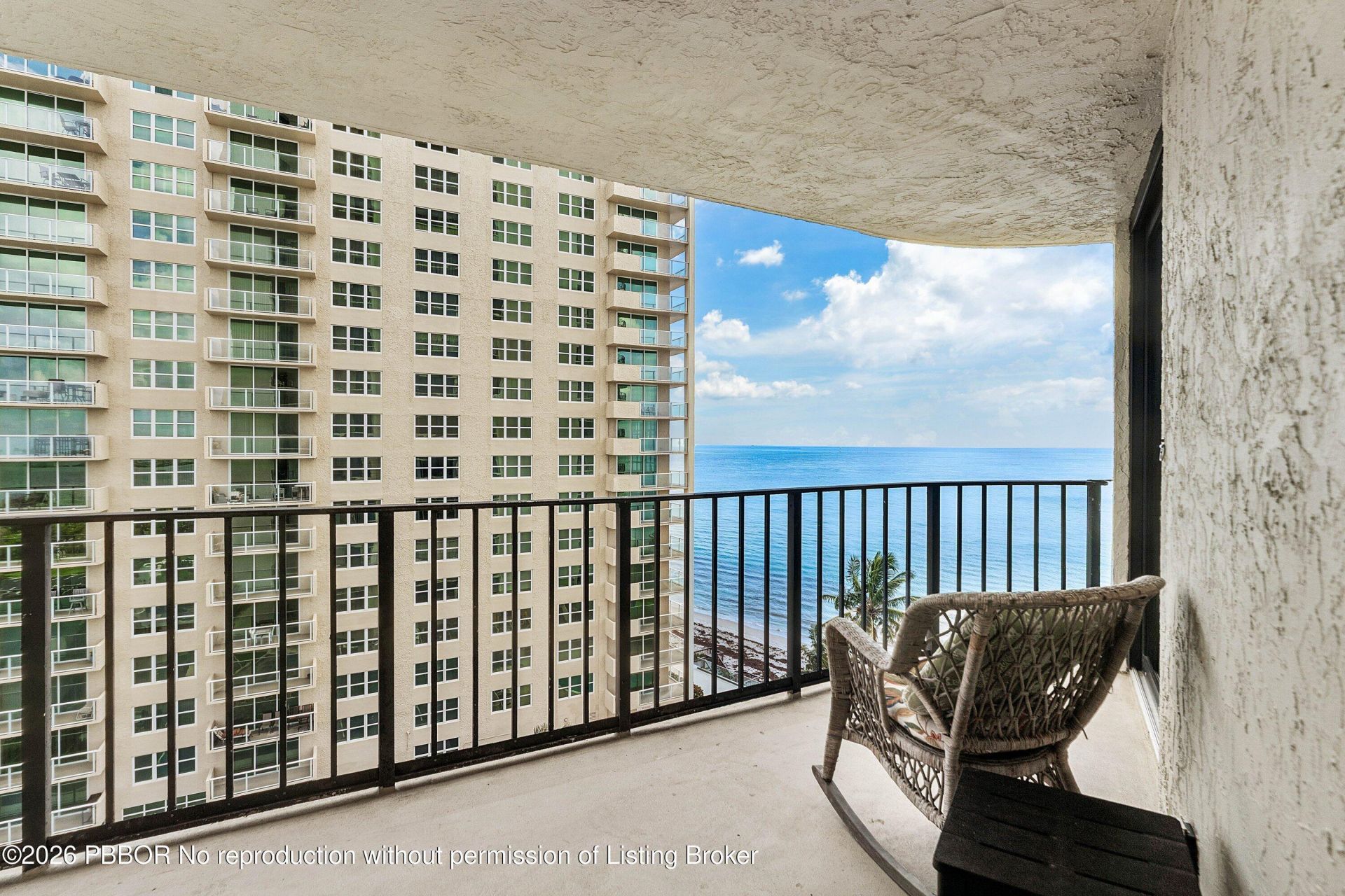5420 N Ocean Avenue, Unit 905, Riviera Beach, FL 33404 Photo