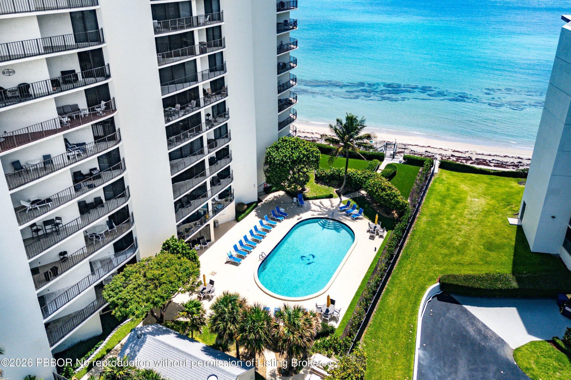 5420 N Ocean Avenue, Unit 905, Riviera Beach, FL 33404 Photo