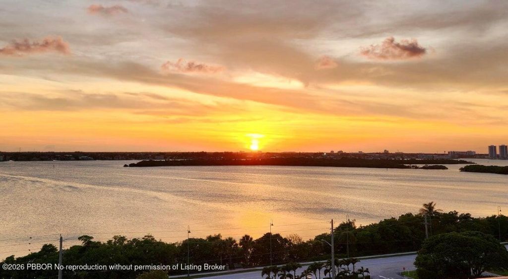 5420 N Ocean Avenue, Unit 905, Riviera Beach, FL 33404 Photo