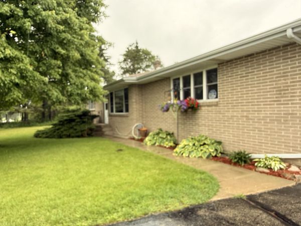 3926 N Harmony Townhall Road, Janesville, WI 53546