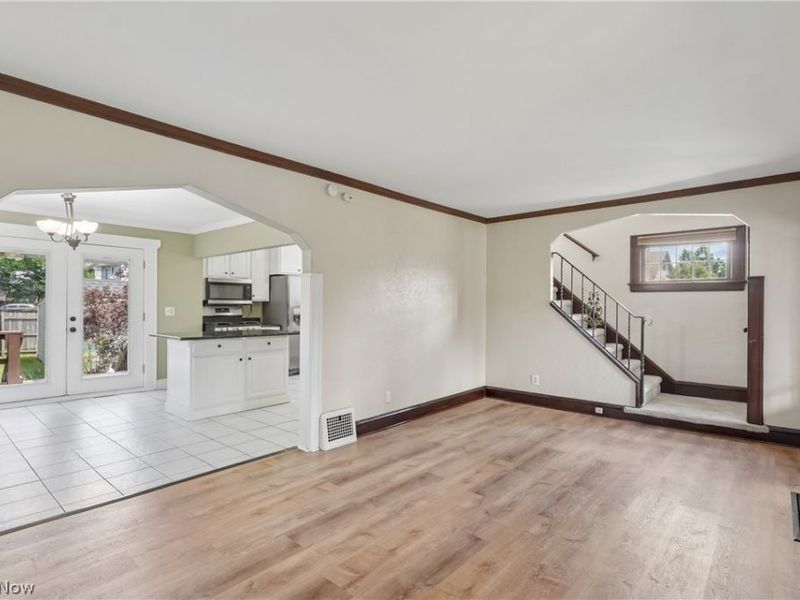 14606 Bartter Avenue, Cleveland, OH 44111 Photo 18