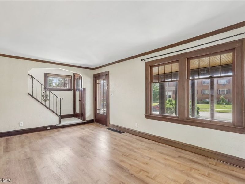 14606 Bartter Avenue, Cleveland, OH 44111 Photo 43