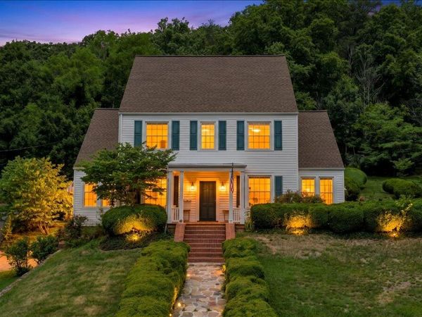 72 Bath ST , Clifton Forge, VA 24422