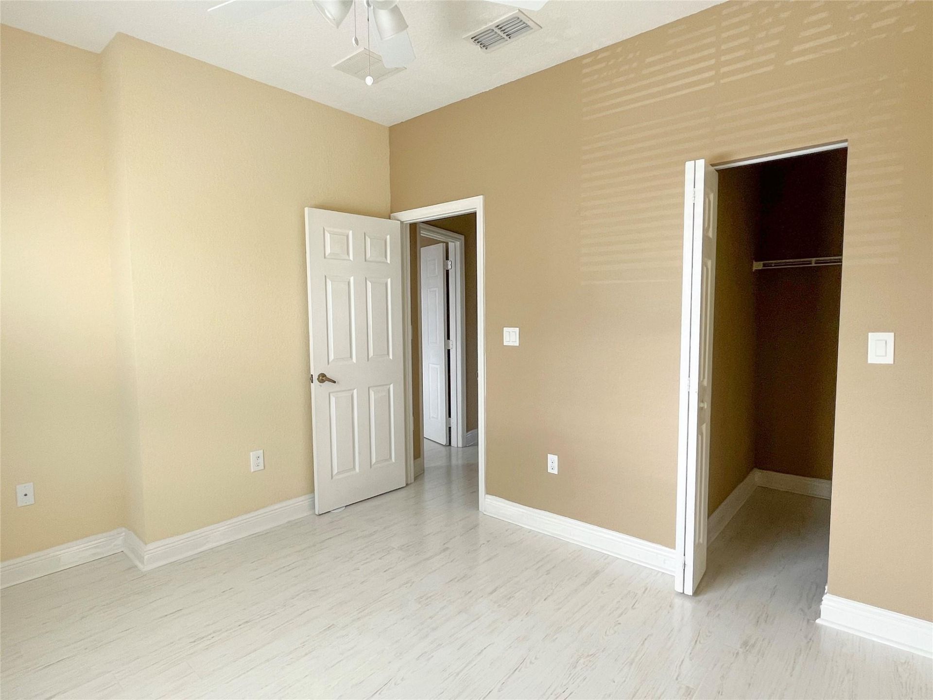291 Lake Monterey Circle, Boynton Beach, FL 33426 Photo