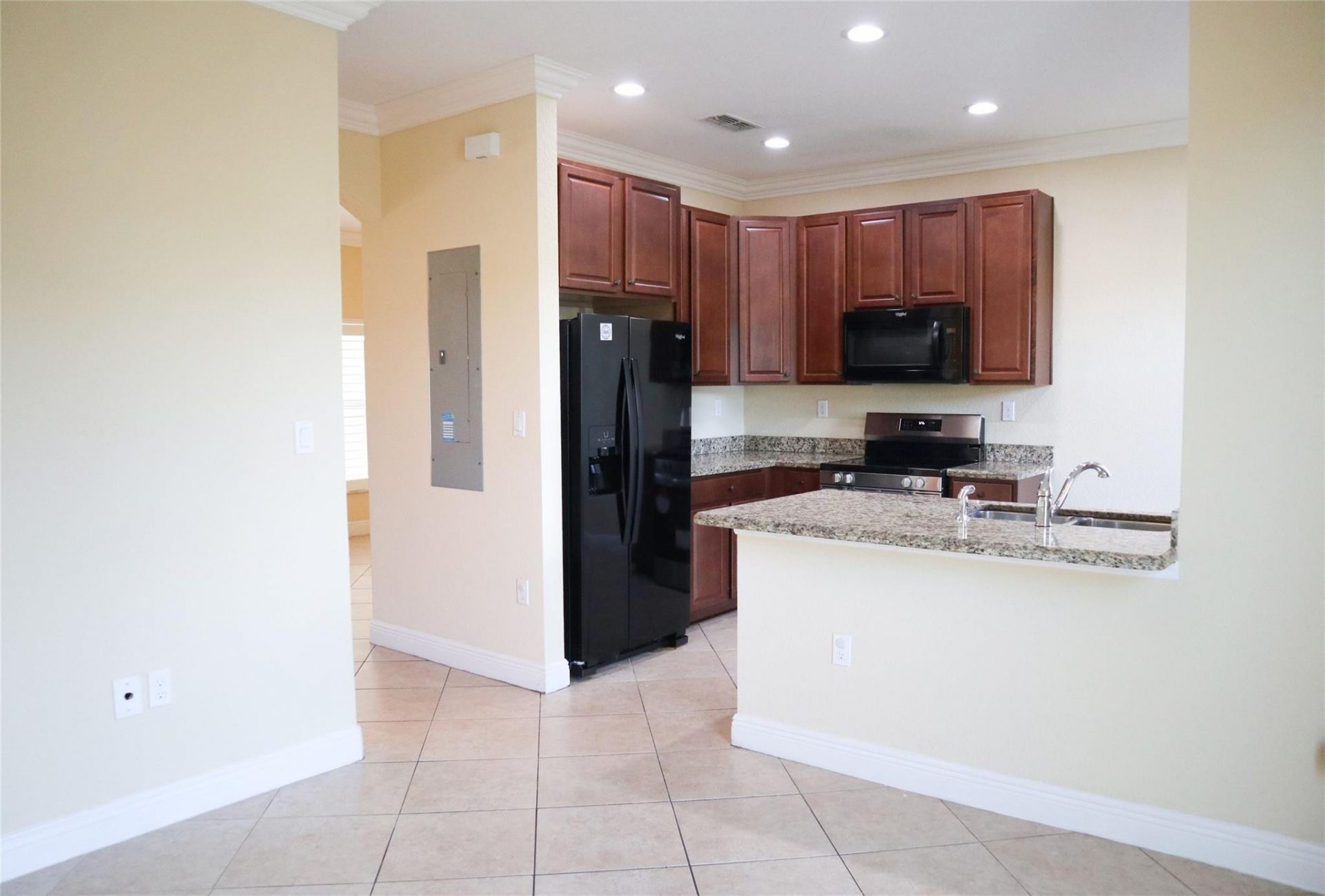 291 Lake Monterey Circle, Boynton Beach, FL 33426 Photo