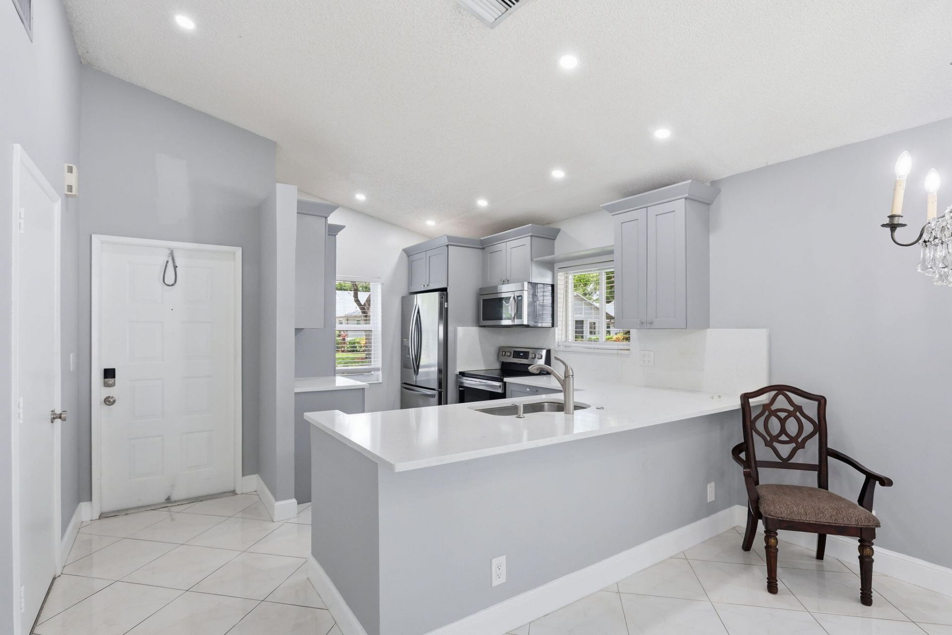 8621 Jasmine Way, Boca Raton, FL 33496 Photo