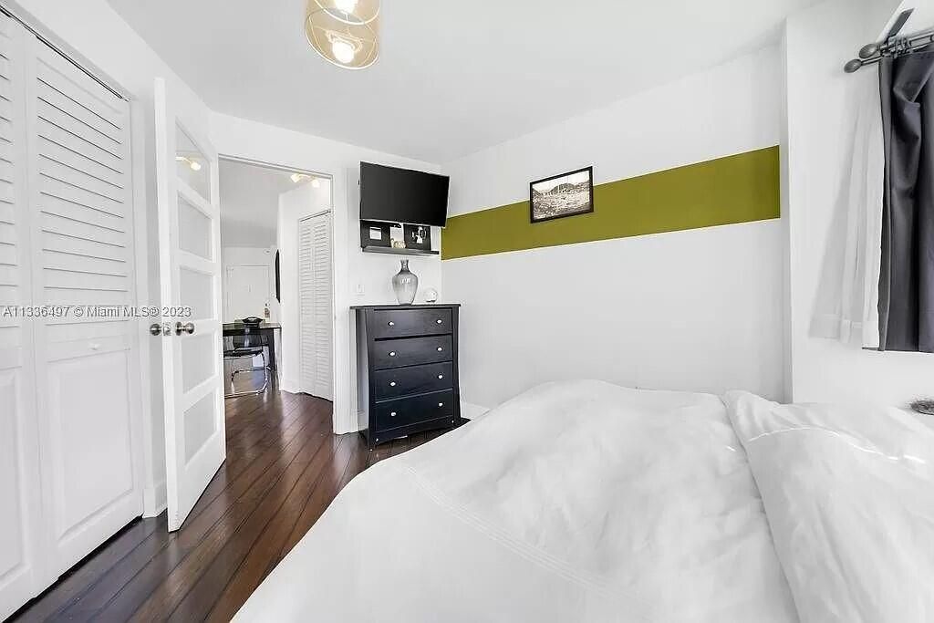 1881 Washington Avenue, Unit 2g, Miami Beach, FL 33139 Photo