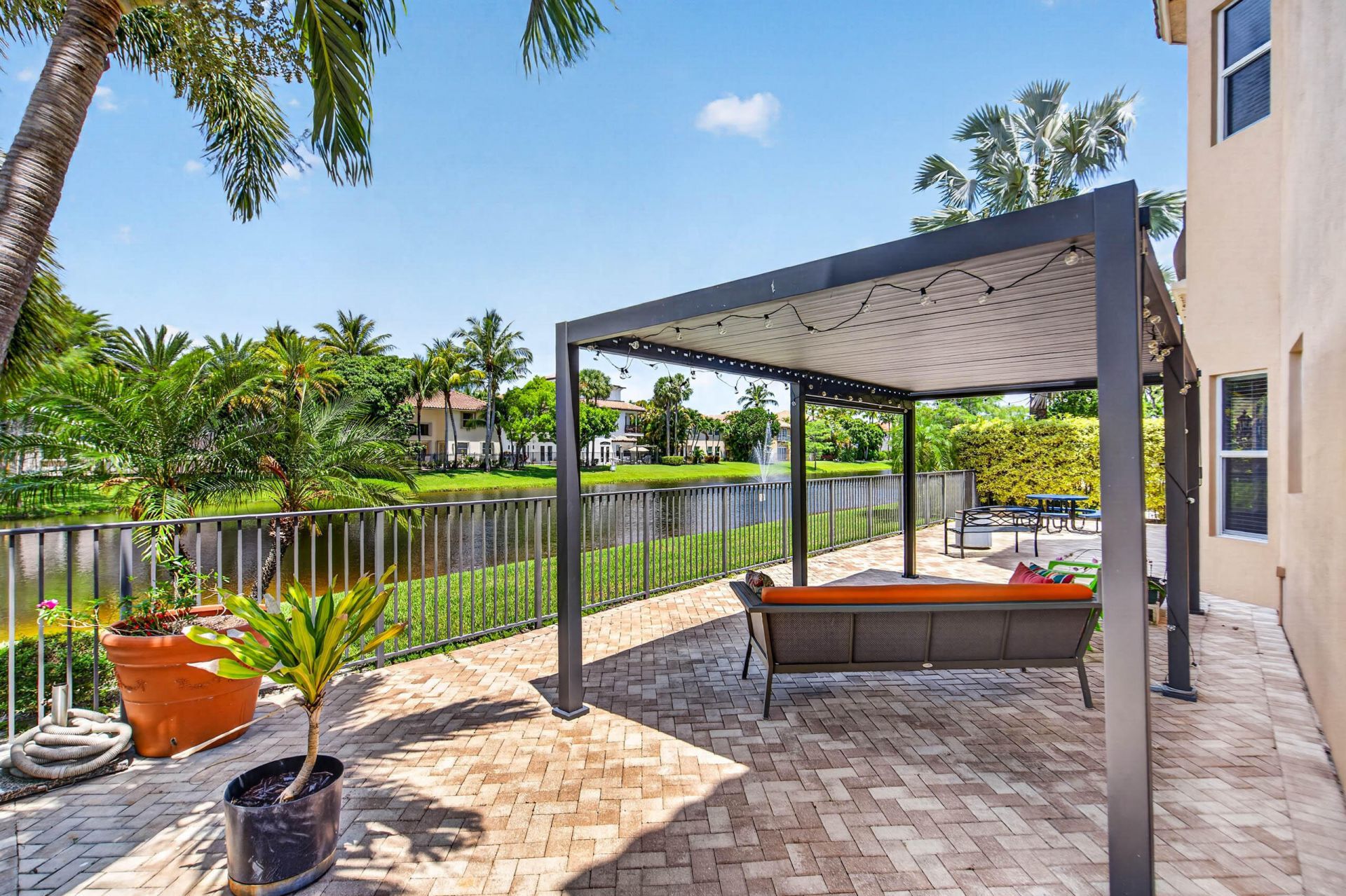 9898 Coronado Lake Drive, Boynton Beach, FL 33437 Photo