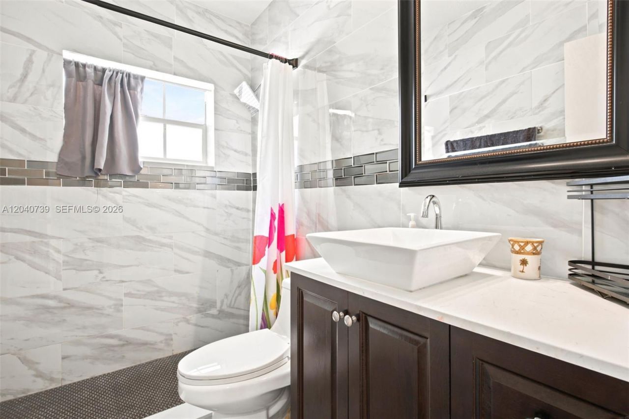 1222 Hollywood Blvd , Unit ., Hollywood, FL 33019 Photo