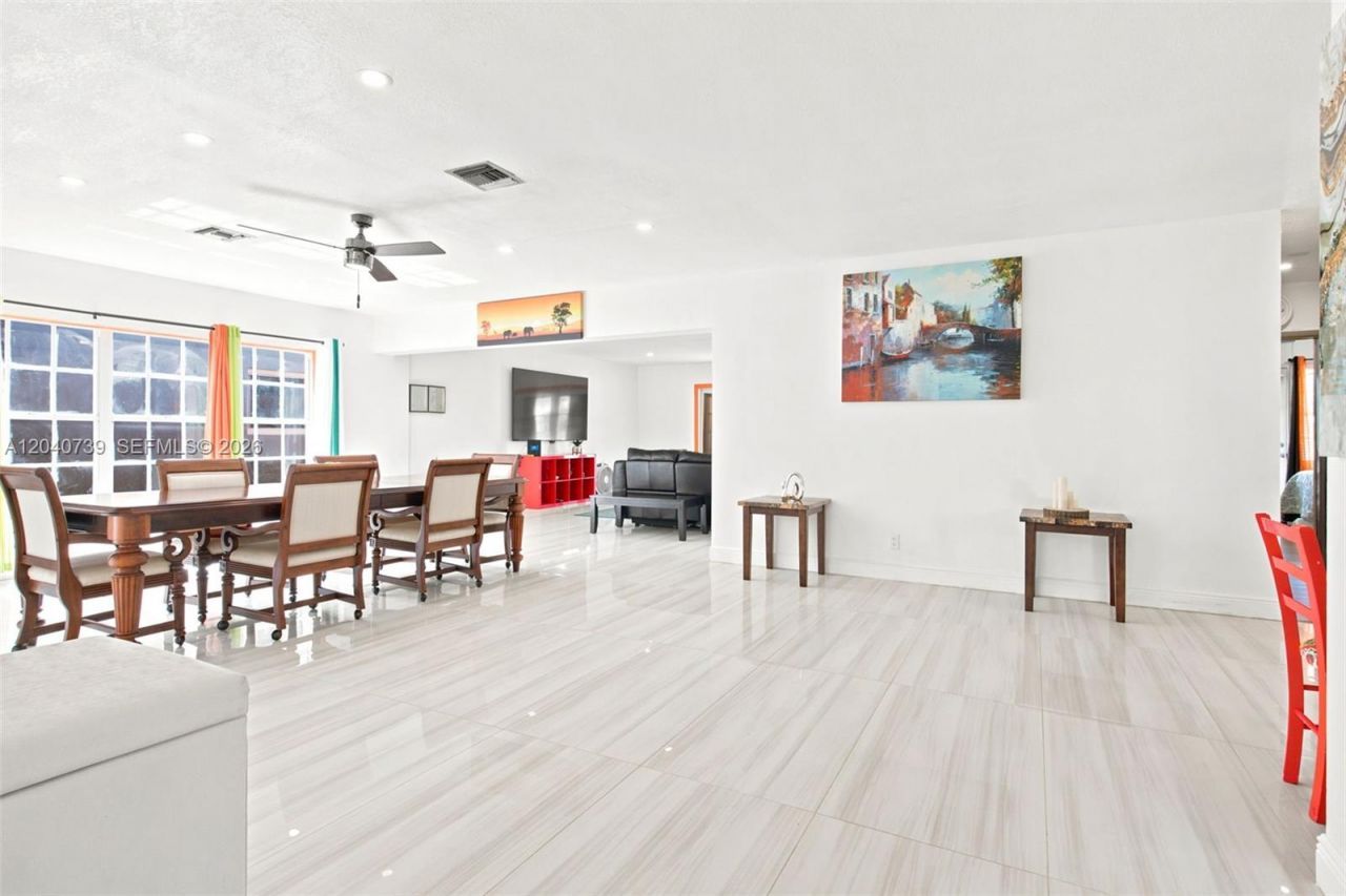 1222 Hollywood Blvd , Unit ., Hollywood, FL 33019 Photo