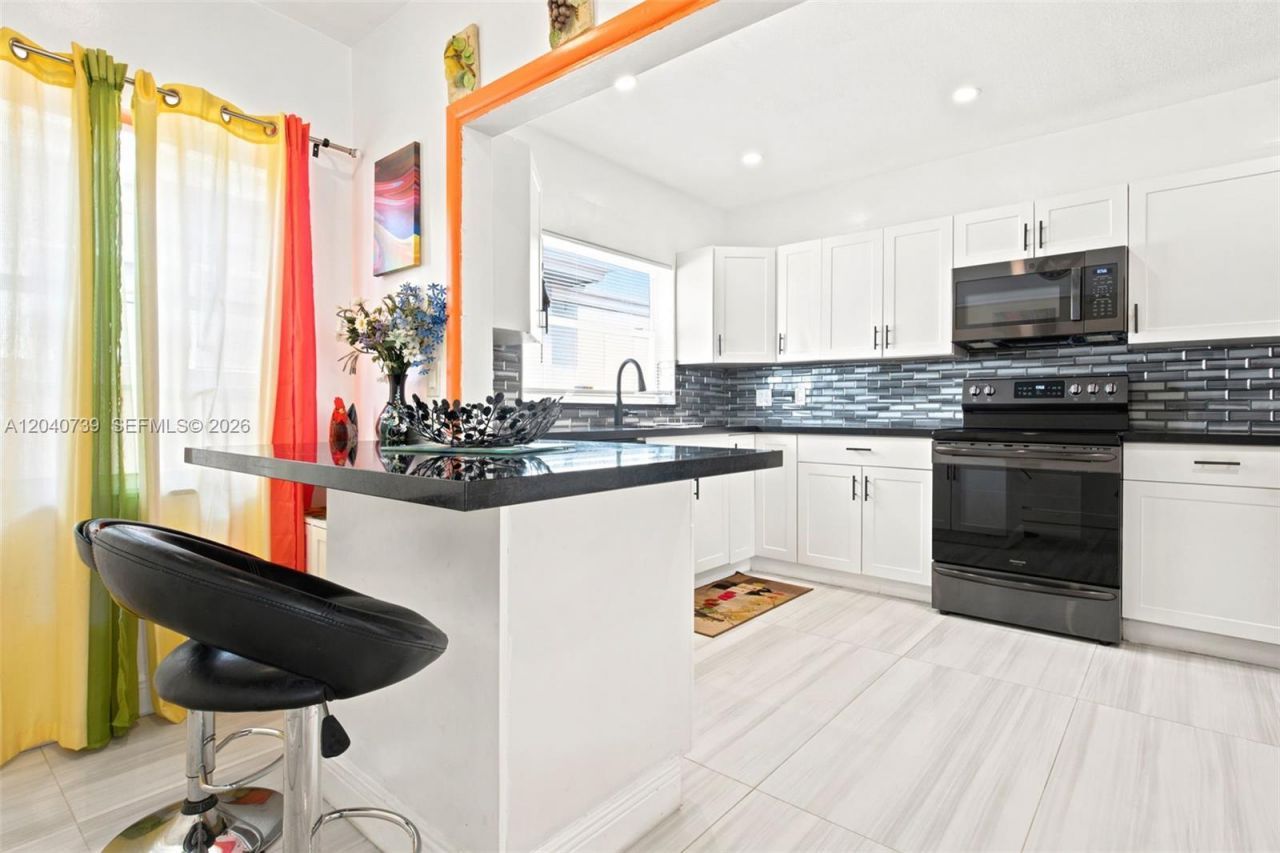 1222 Hollywood Blvd , Unit ., Hollywood, FL 33019 Photo