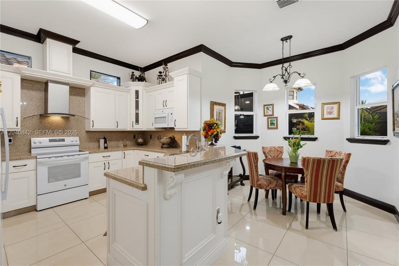 2351 SW 145th Ave, Miami, FL 33175 Photo