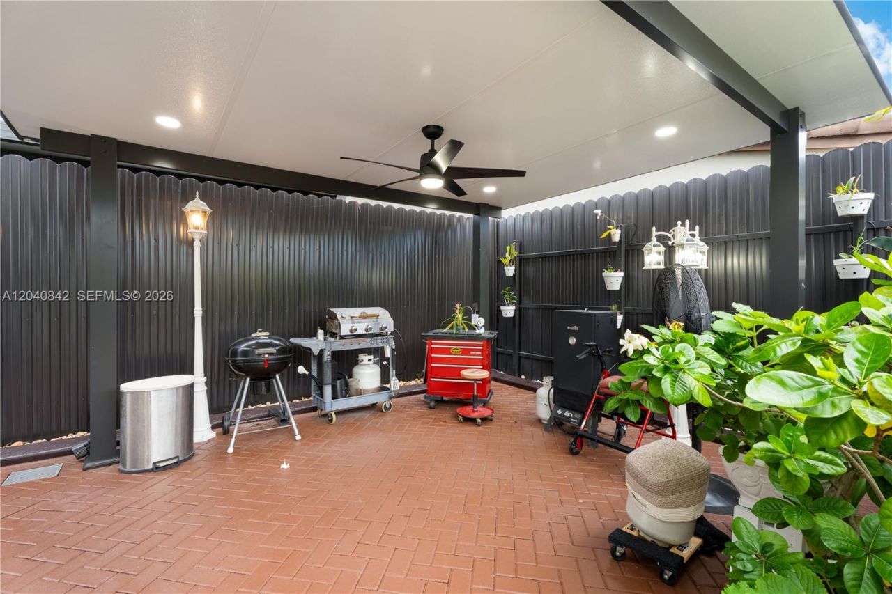 2351 SW 145th Ave, Miami, FL 33175 Photo