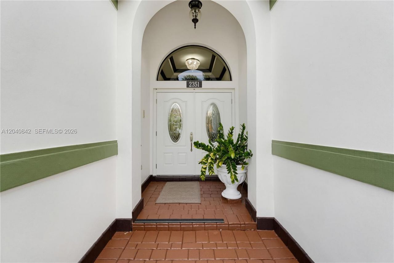 2351 SW 145th Ave, Miami, FL 33175 Photo