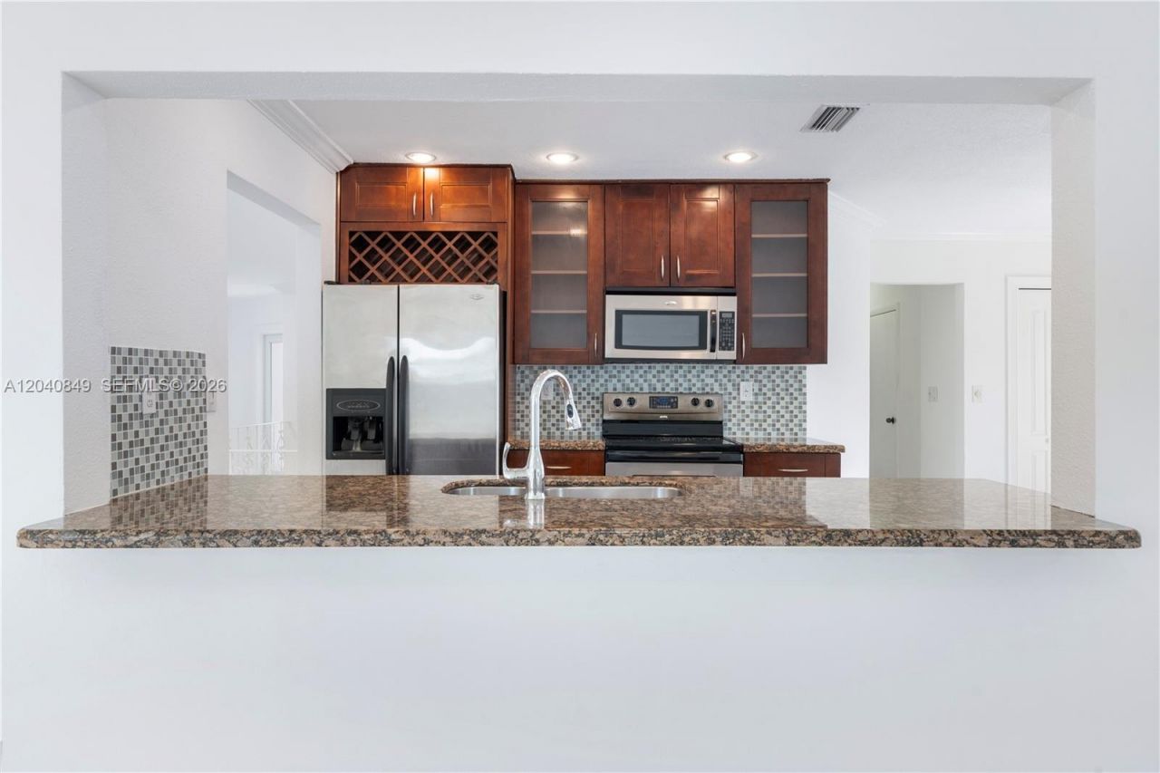 5160 SW 8th St , Margate, FL 33068 Photo
