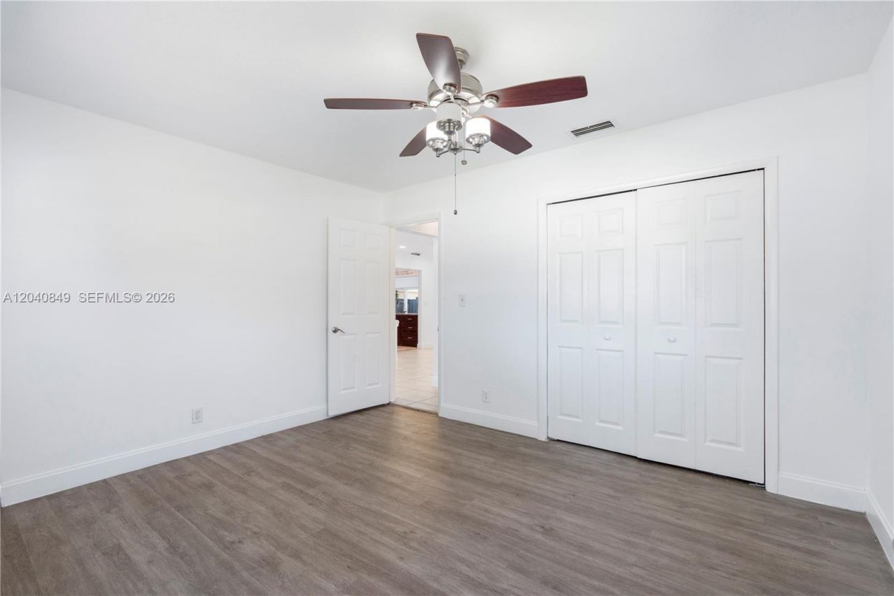 5160 SW 8th St , Margate, FL 33068 Photo