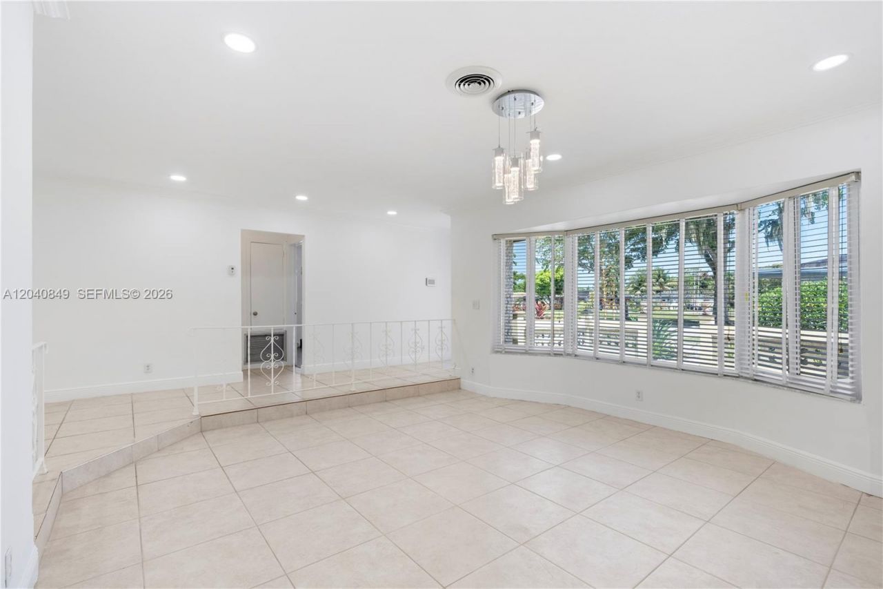 5160 SW 8th St , Margate, FL 33068 Photo