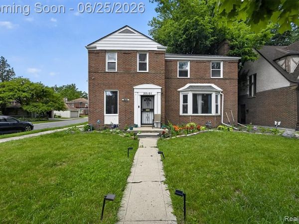 20101 Briarcliff Road, Detroit, MI 48221