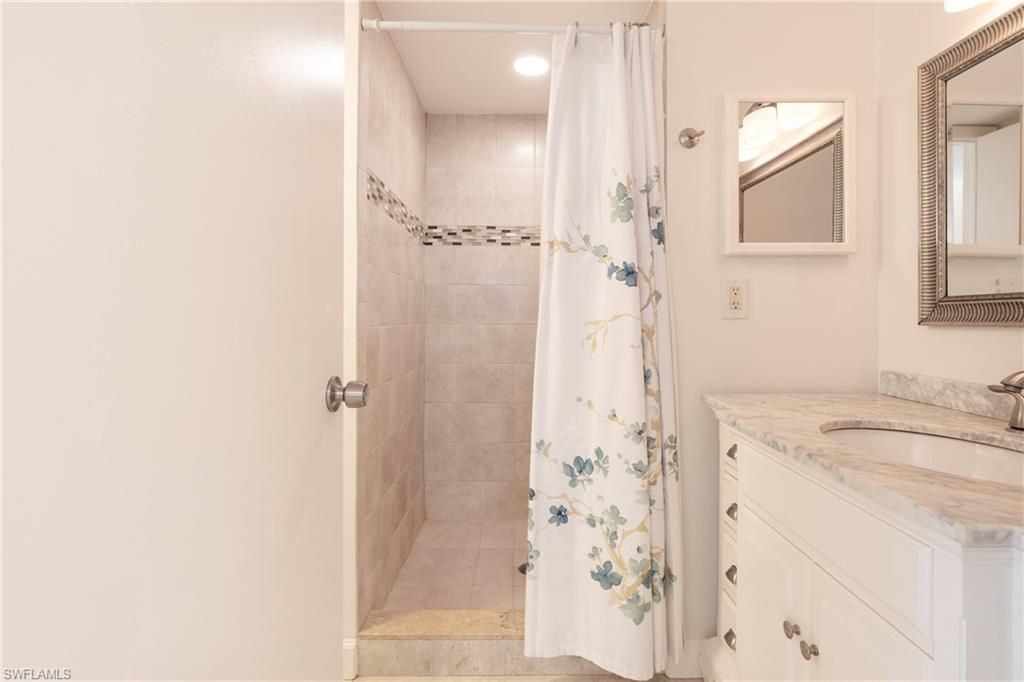 850 Meadowland Dr, Unit J, Naples, FL 34108 Photo