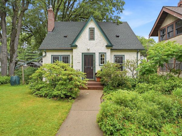 3032 43rd Avenue S, Minneapolis, MN 55406