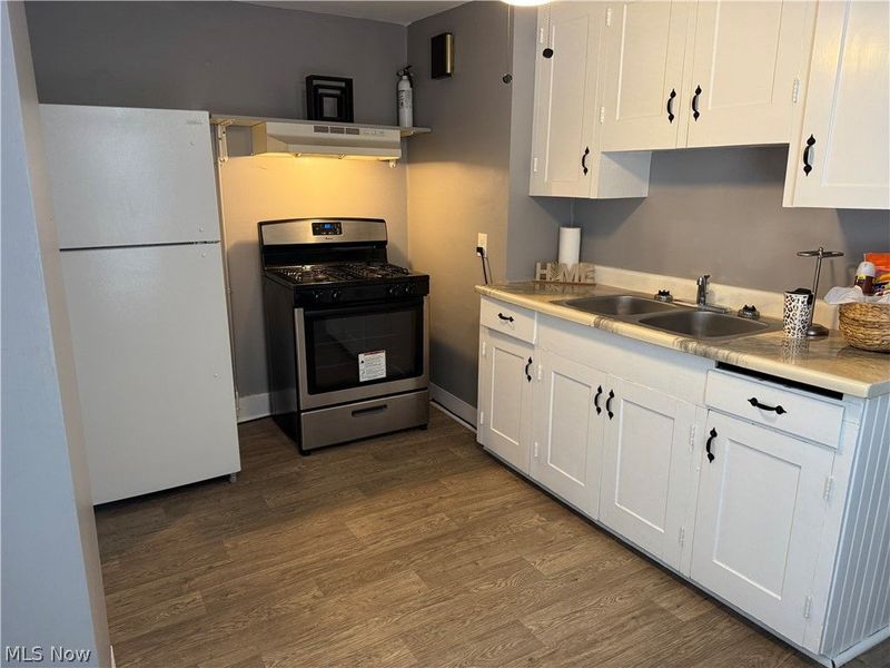 428 West Avenue, Elyria, OH 44035 Photo 23