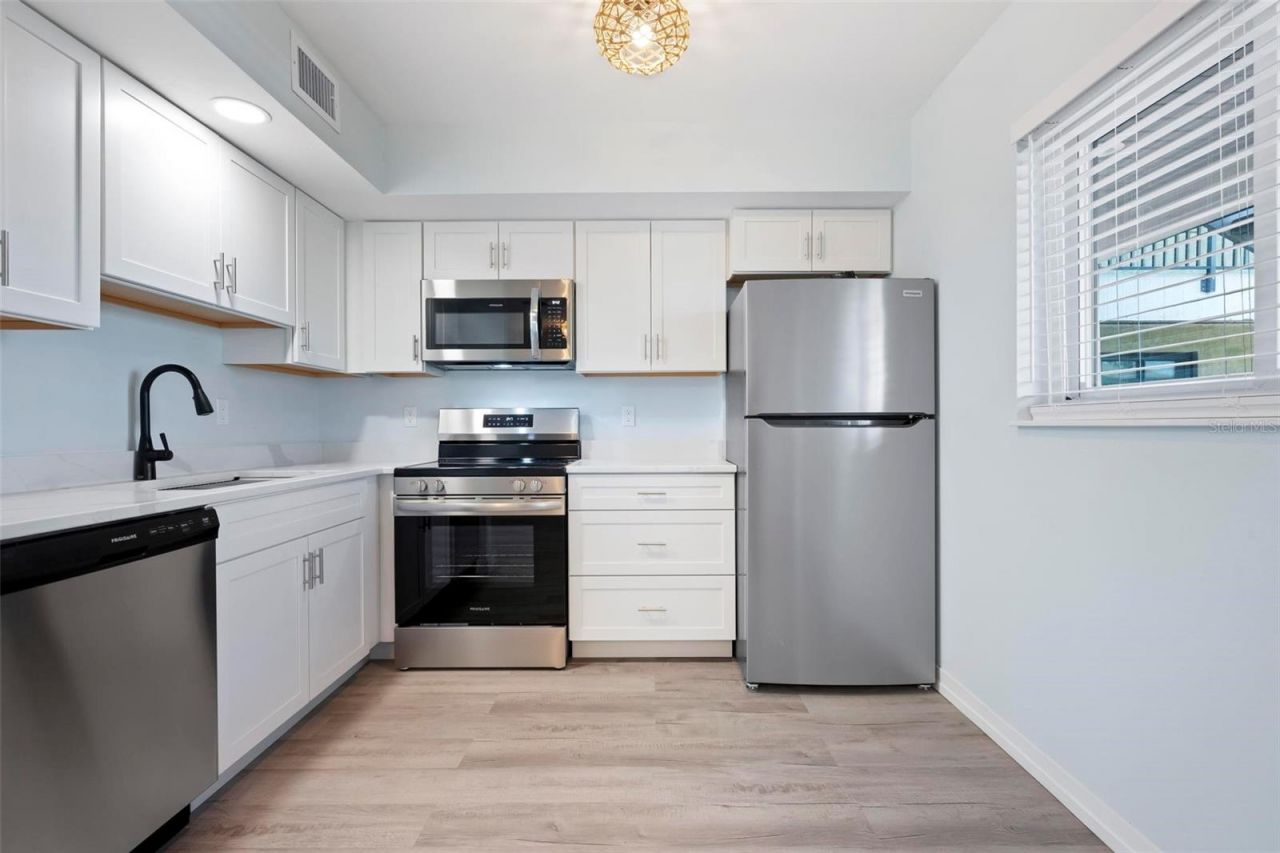 1258 Barbara Drive , Unit 107, Venice, FL 34285 Photo