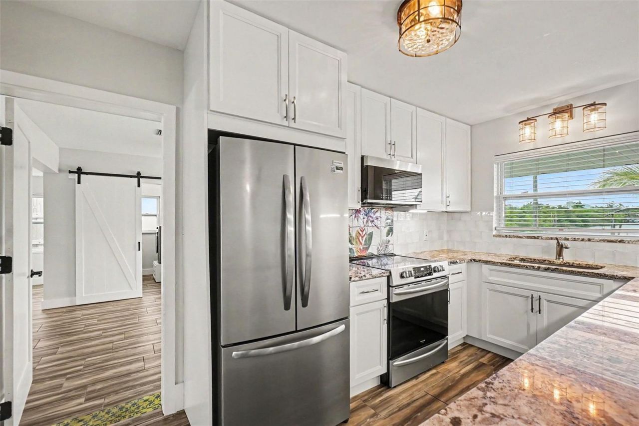 2009 Tarpon Road, Palmetto, FL 34221 Photo