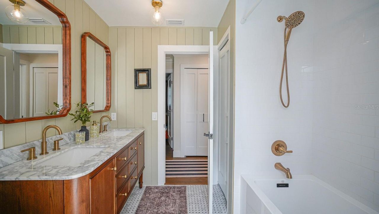 5218 Venetian Boulevard Ne, Saint Petersburg, FL 33703 Photo