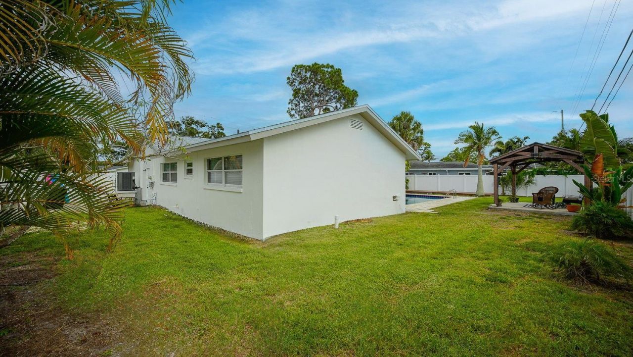 5218 Venetian Boulevard Ne, Saint Petersburg, FL 33703 Photo